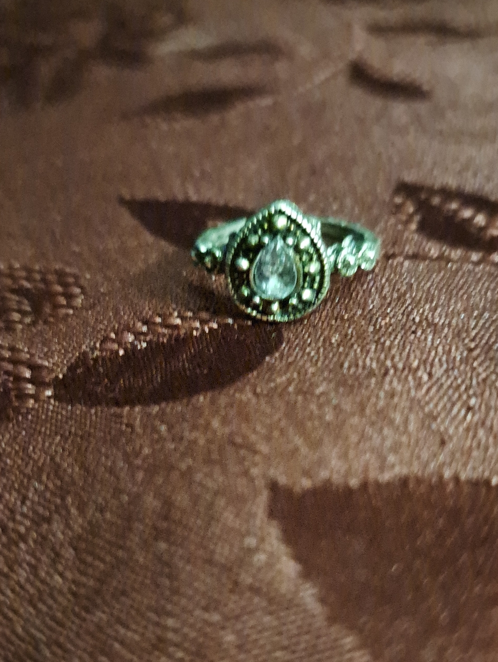 Vintage Rhinestone Teardrop Ring Silver Tone Size 6 Halo Style